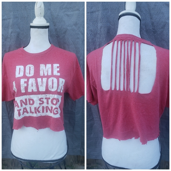 MISC TOPS |  Cropped Graphic Tee! - Picture 1 of 7